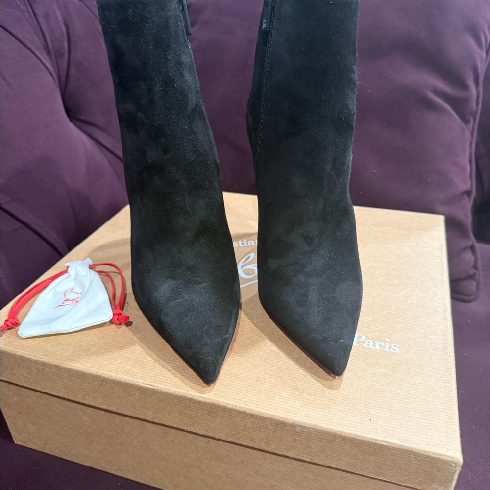 Christian Louboutin Black Suede Heeled Boots So Kate